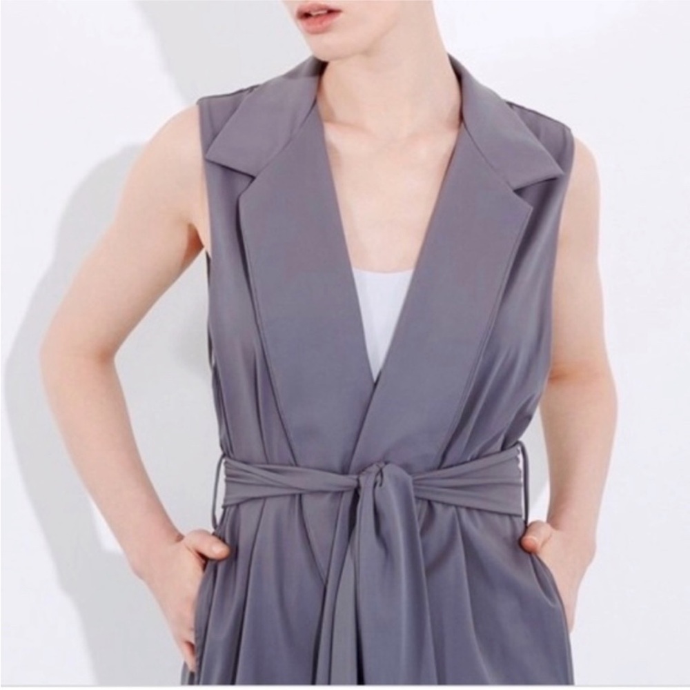 ADAY It’s a wrap vest sz XS/SMALL